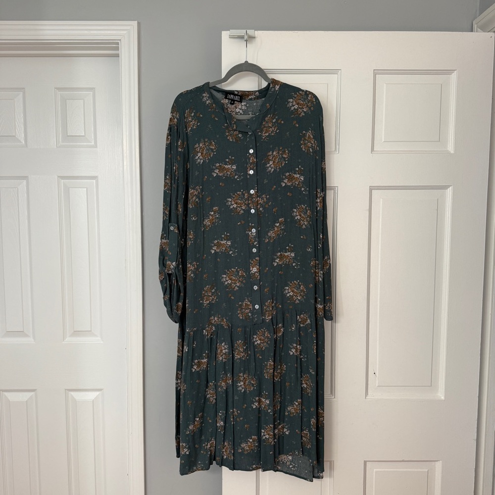 Floral Button-Down Dress in Green